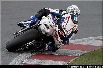 sbk_corser_18_kyalami_2010.jpg