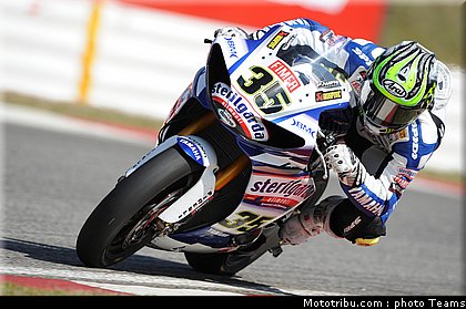 sbk_crutchlow_06_kyalami_2010.jpg