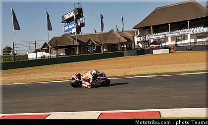 sbk_fabrizio_5_kyalami_2010.jpg