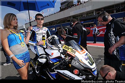 sbk_pitbabe_kyalami_2010_06.JPG