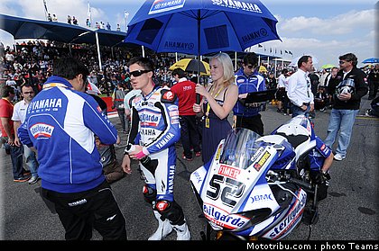 sbk_pitbabe_kyalami_2010_20.jpg