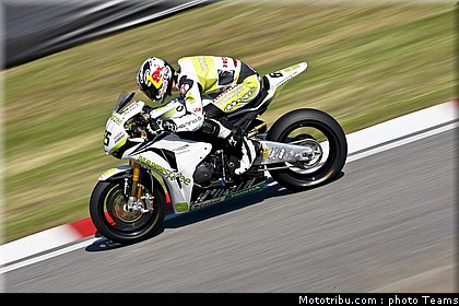 sbk_rea_14_kyalami_2010.jpg