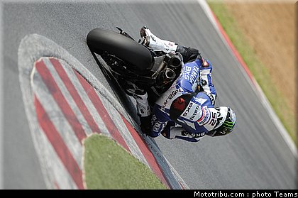 sbk_toseland_06_kyalami_2010.jpg