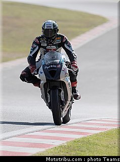 supersport_davies_6_kyalami_2010.jpg