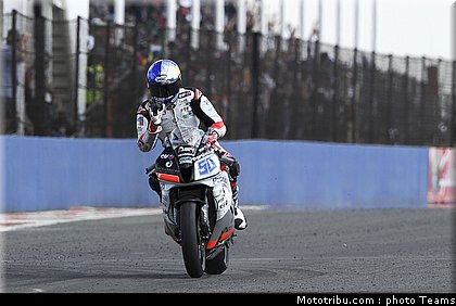 supersport_laverty_08_kyalami_2010.jpg