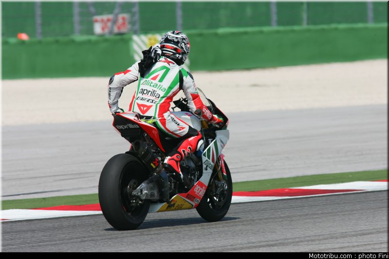 sbk_biaggi_17_sanmarin_2010
