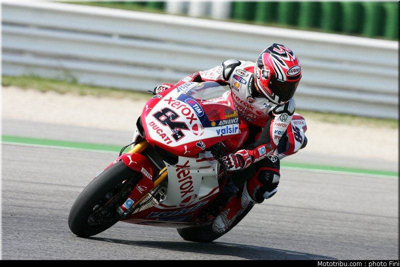 sbk_fabrizio_05_sanmarin_2010
