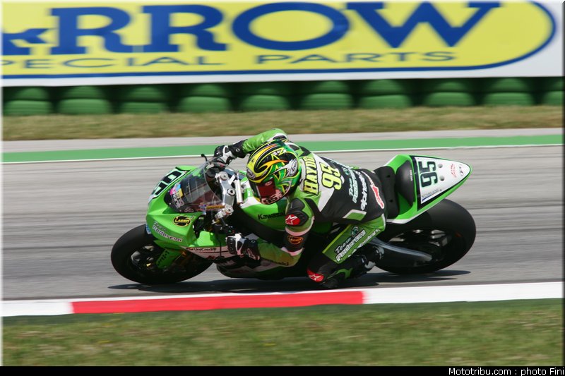 sbk_hayden_4_sanmarin_2010