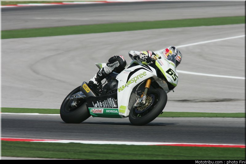 sbk_rea_6_sanmarin_2010