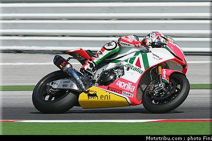 sbk_biaggi_09_sanmarin_2010.JPG