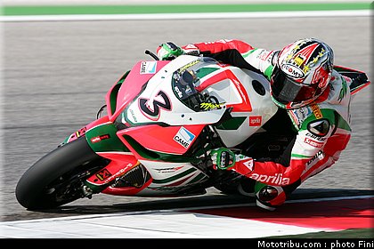 sbk_biaggi_11_sanmarin_2010.JPG