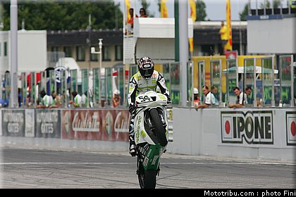 supersport_sofuoglu_4_sanmarin_2010.JPG