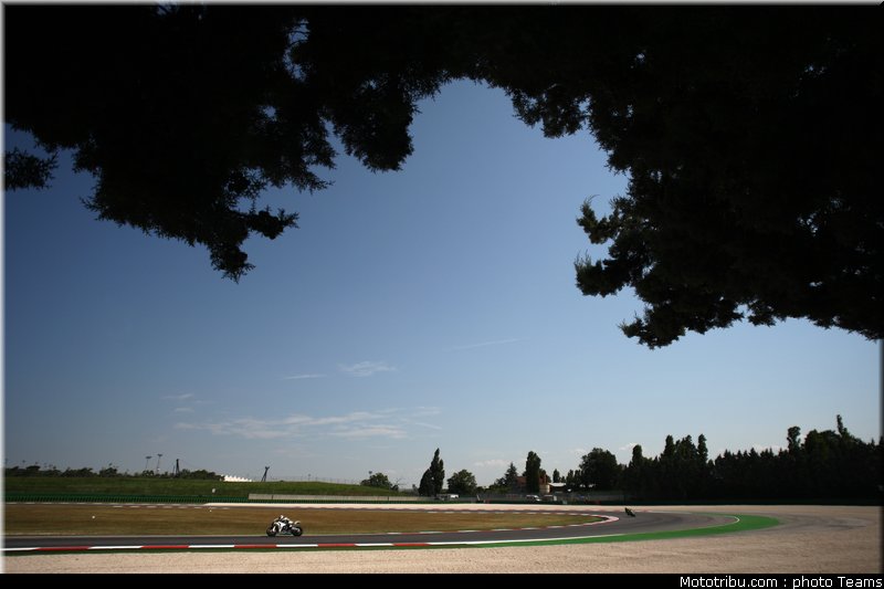 sbk_rea_04_sanmarin_2010