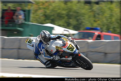 sbk_guintoli_4_tchequie_2010.JPG