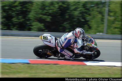 sbk_guintoli_5_tchequie_2010.JPG
