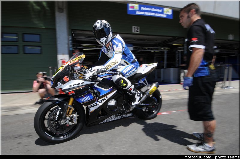 sbk_guintoli_05_tchequie_2010