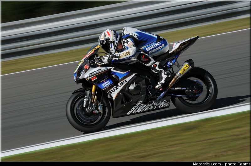 sbk_guintoli_10_tchequie_2010