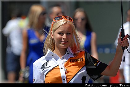 pitbabe_superbike_tchequie_2010_06.jpg