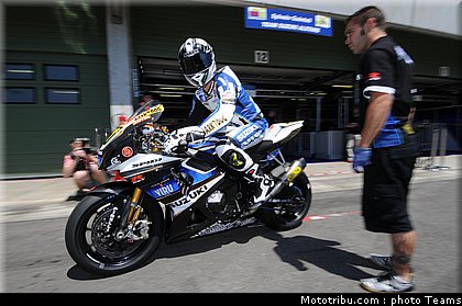 sbk_guintoli_05_tchequie_2010.JPG