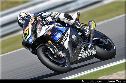 sbk_guintoli_08_tchequie_2010.jpg