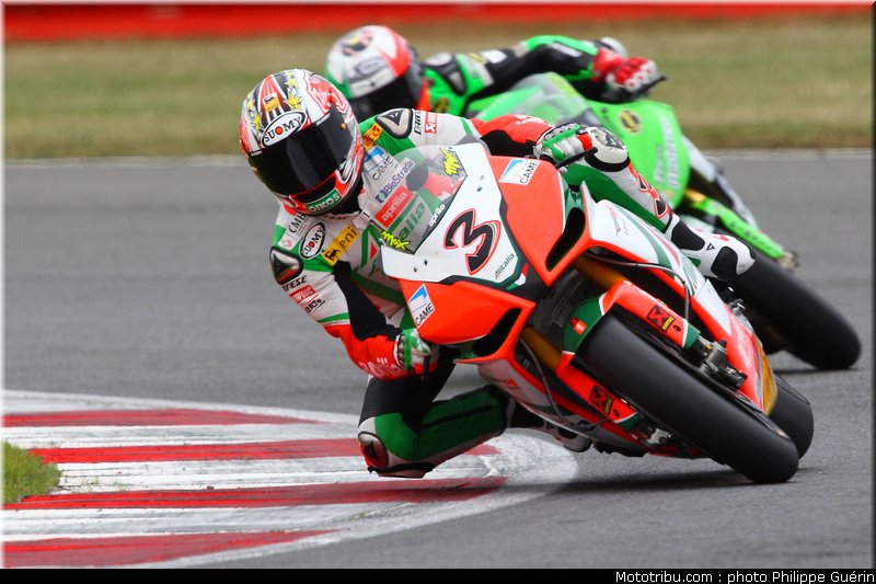 sbk_054_angleterre_2010