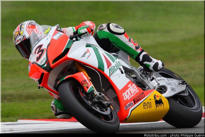 sbk_biaggi_17_angleterre_2010