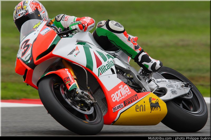 sbk_biaggi_18_angleterre_2010