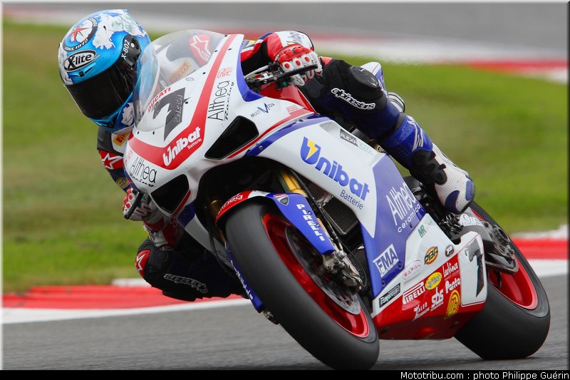 sbk_checa_17_angleterre_2010