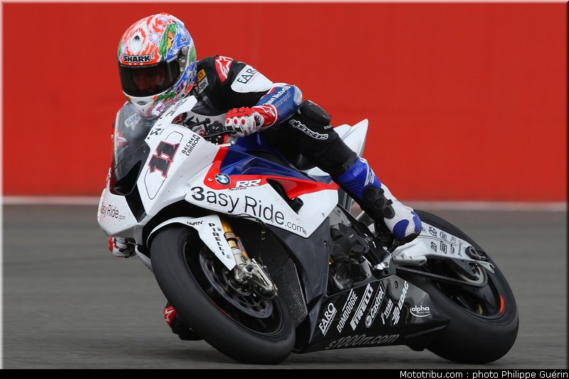 sbk_corser_01_angleterre_2010