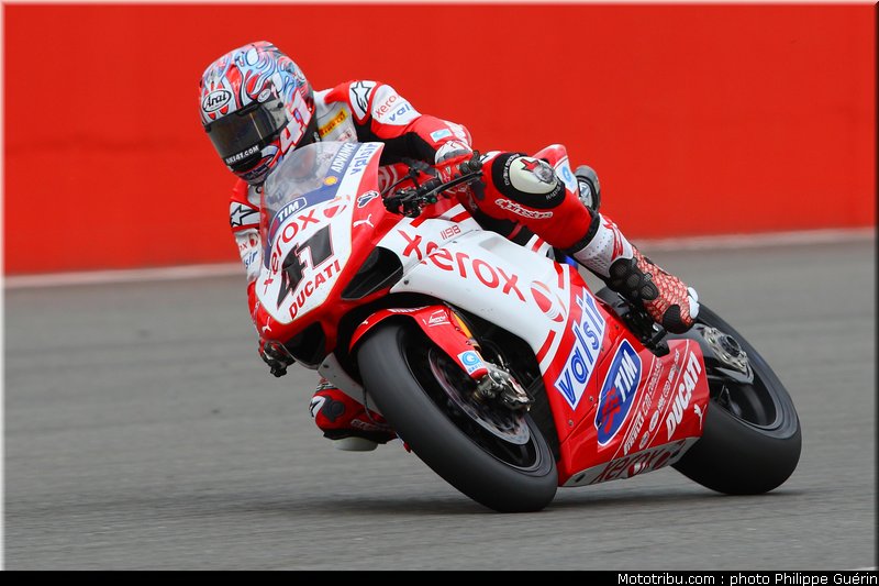 sbk_haga_03_angleterre_2010