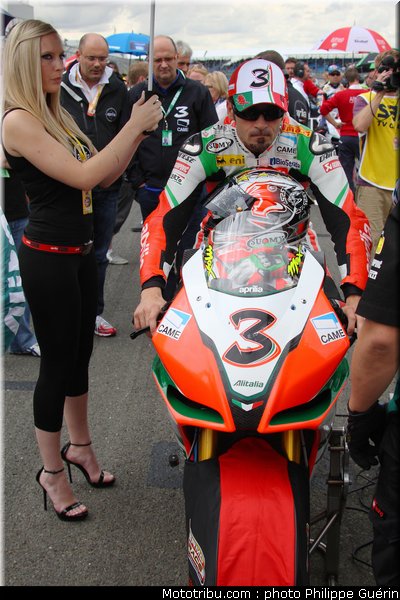 sbk_pitbabe_05_angleterre_2010