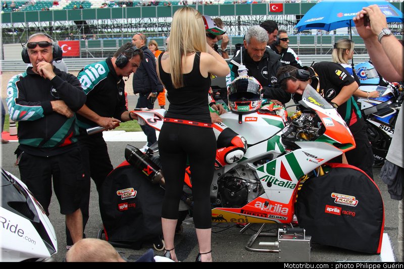 sbk_pitbabe_07_angleterre_2010