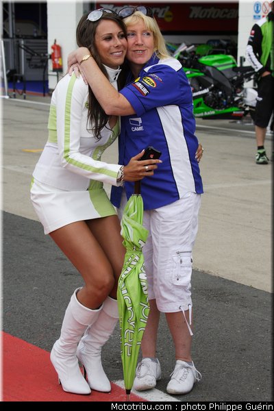 sbk_pitbabe_32_angleterre_2010