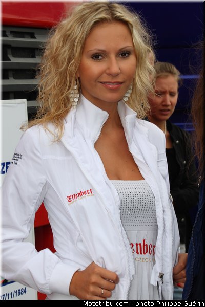 sbk_pitbabe_41_angleterre_2010