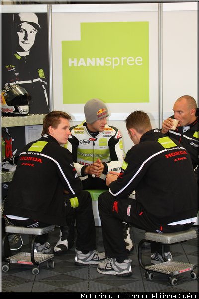 sbk_rea_04_angleterre_2010