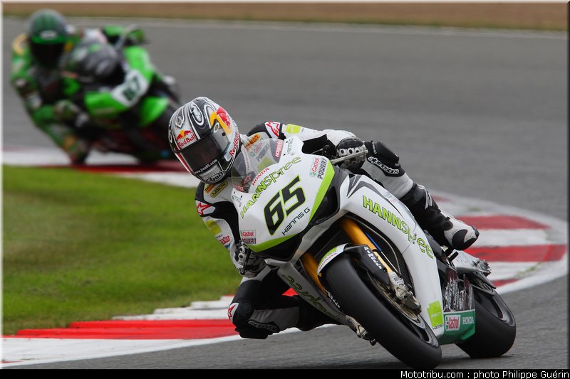 sbk_rea_12_angleterre_2010
