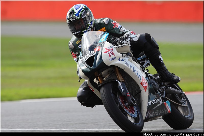 supersport_triumph_07_angleterre_2010