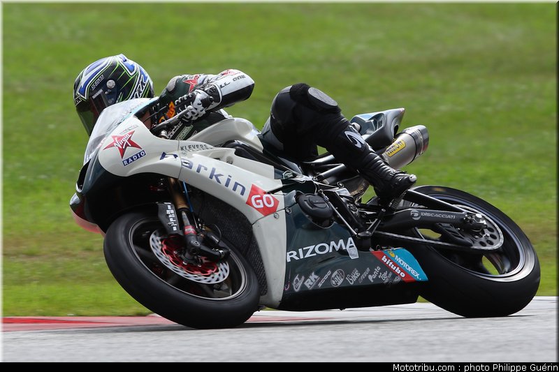 supersport_triumph_09_angleterre_2010