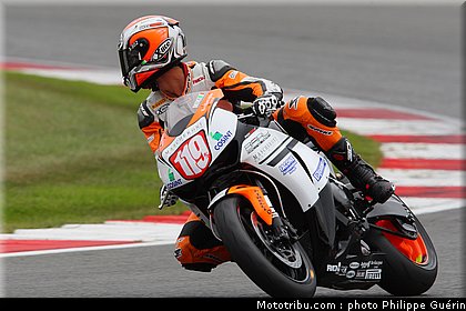 1000stk_magnoni_angleterre_2010.JPG