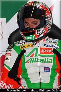 sbk_biaggi_10_angleterre_2010.JPG