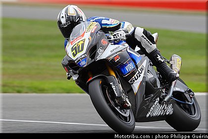 sbk_guintoli_18_angleterre_2010.JPG