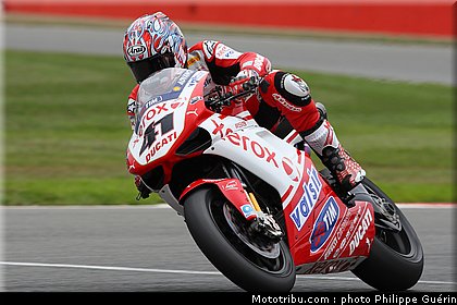 sbk_haga_14_angleterre_2010.JPG