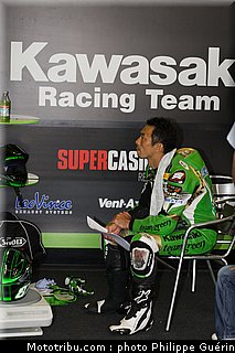 sbk_yanagawa_06_angleterre_2010.JPG