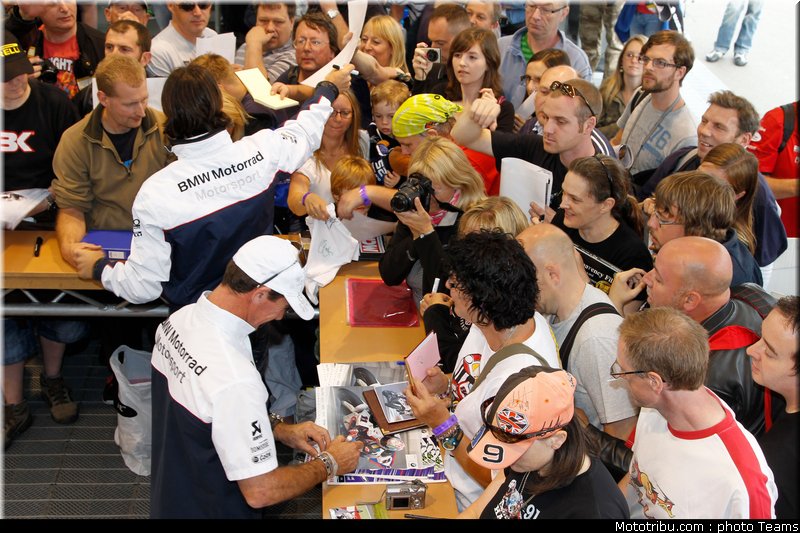 sbk_bmw_02_angleterre_2010