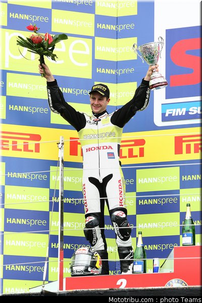 sbk_rea_7_angleterre_2010