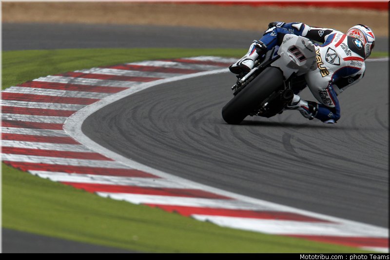 sbk_xaus_05_angleterre_2010