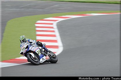 sbk_crutchlow_06_angleterre_2010.jpg
