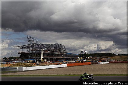sbk_yanagawa_5_angleterre_2010.jpg