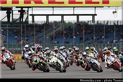 supersport_001_angleterre_2010.jpg
