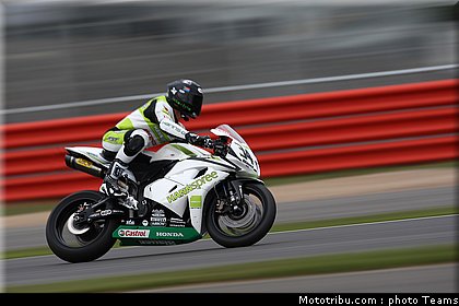 supersport_quarmby_4_angleterre_2010.jpg